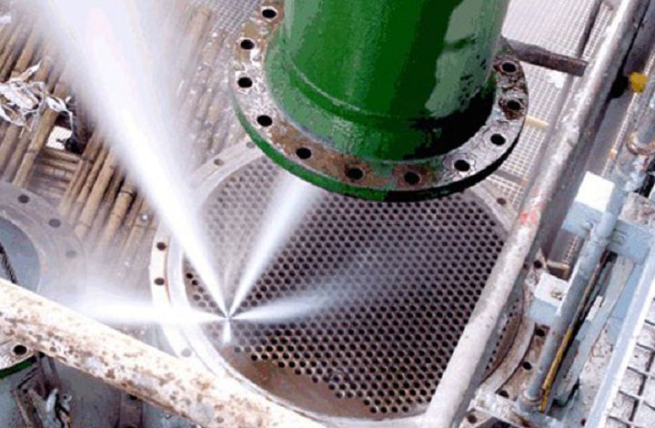 物理清洗疏通—高壓水射流、機(jī)械疏通、高溫高壓蒸汽清洗.jpg
